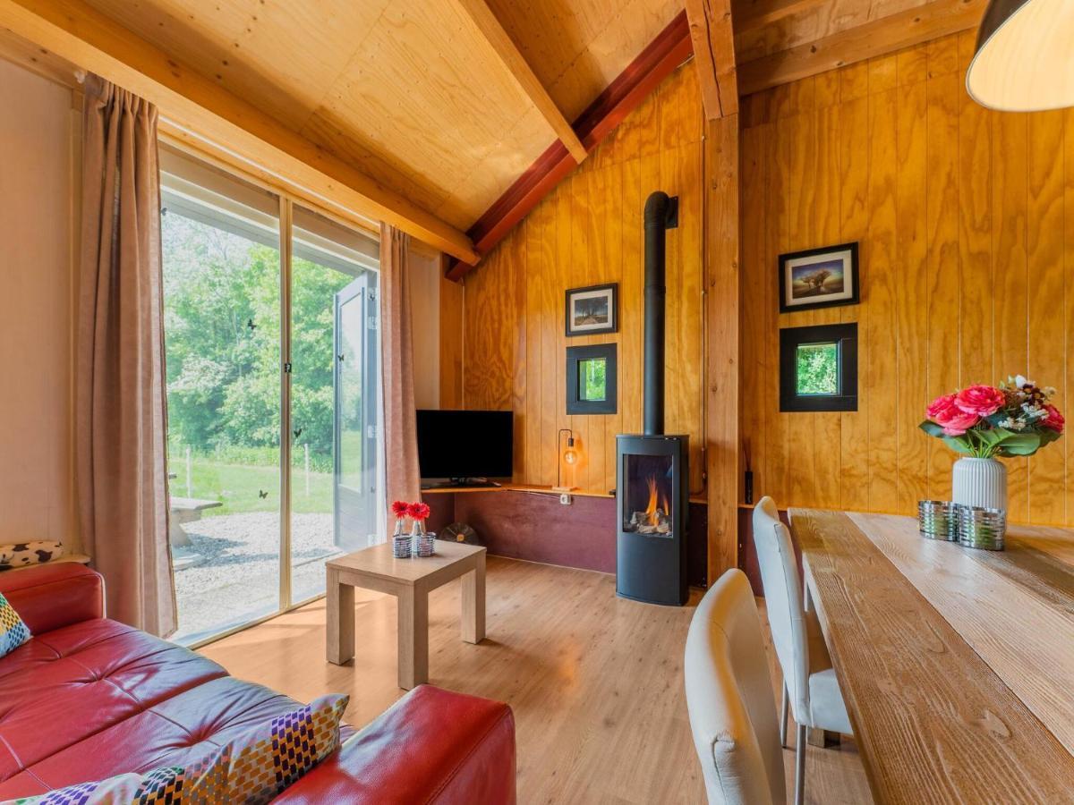 A Lovely Cottage On The Dwingelderveld Nature Park Beilen Esterno foto
